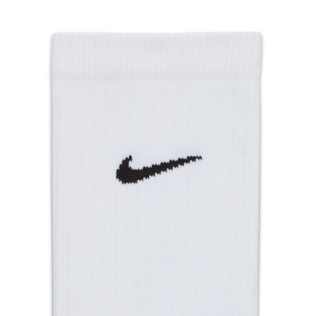 Medias Nike Phantom 6 Bajo Academy Unisex Blanco