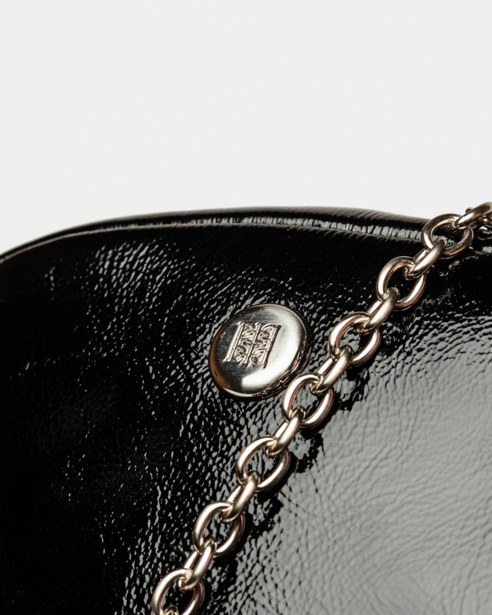 Mini bag Bonnie en cuero charol Negro