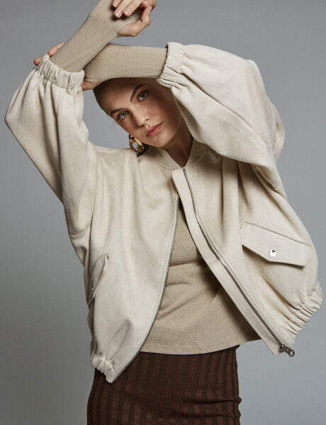T-shirt tejida beige