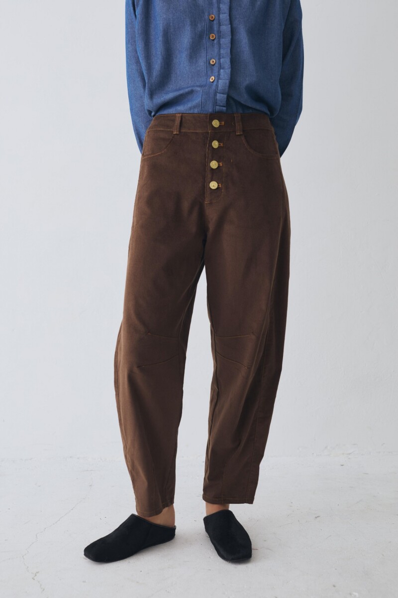 PANTALON BARREL CORDEROY Chocolate