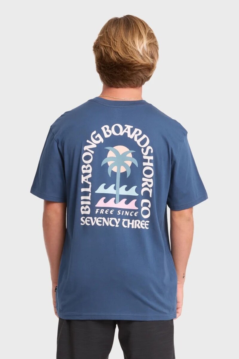 REMERA PORTAL PREMIUM SS A-azul