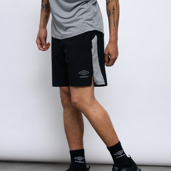 SHORT VIVE Umbro Hombre 025