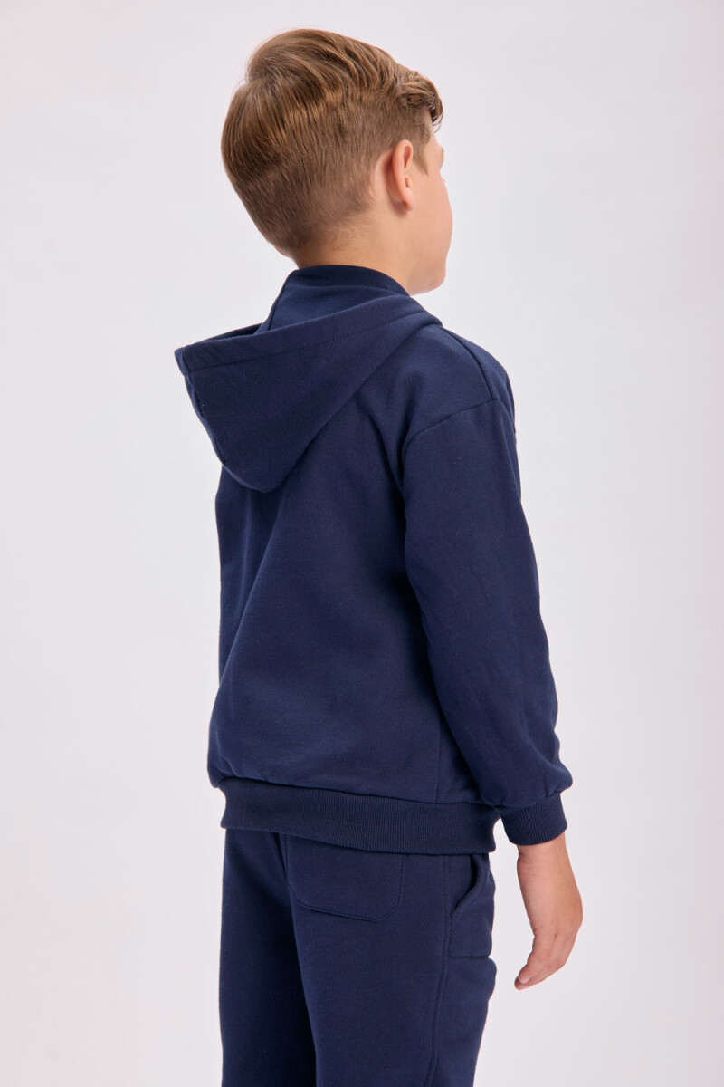 Campera deportiva básica Azul Marino