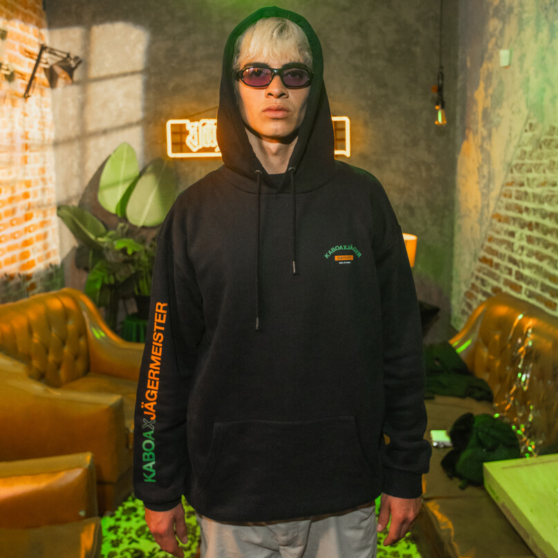 KANGURO KABOA X JÄGERMEISTER - CIERVO ABC KANGURO KABOA X JÄGERMEISTER - CIERVO ABC