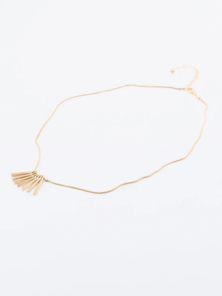 CADENA CON DIJE DORADO