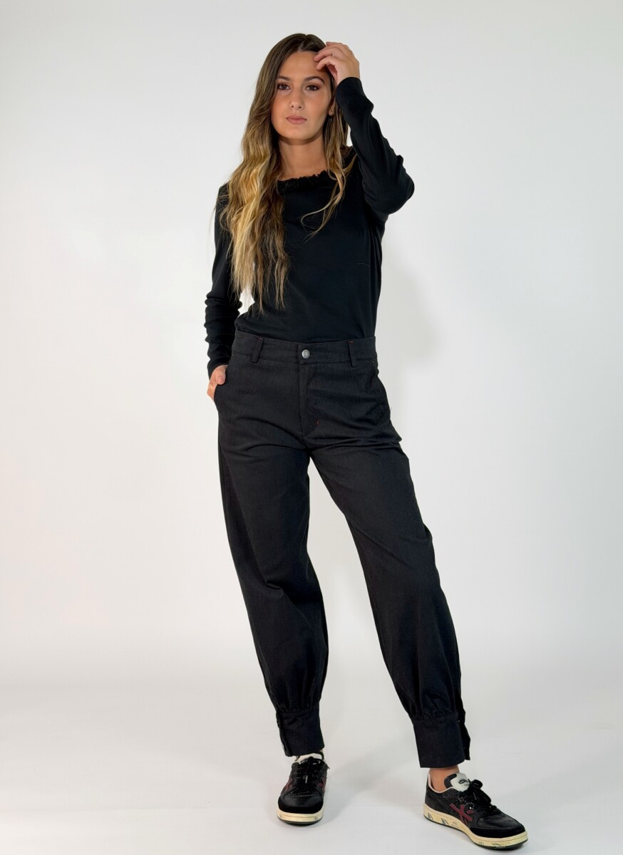 PANTALON RAMONA - NEGRO 