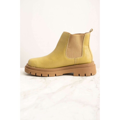 Bota Cuero Texturado Pistacho