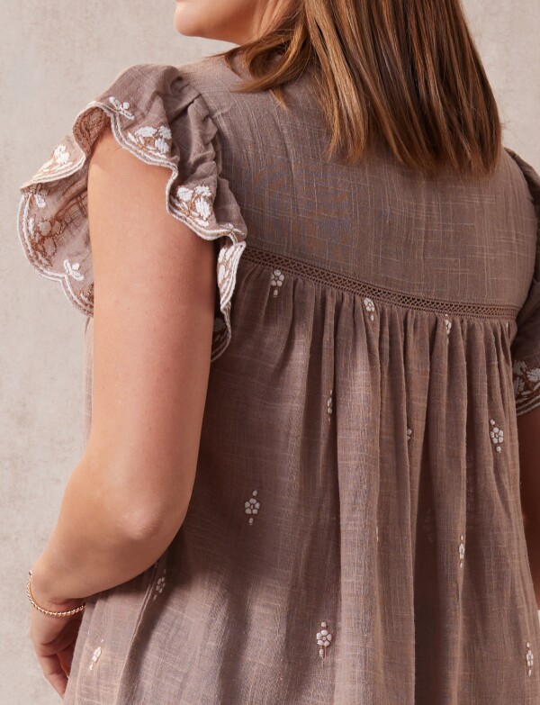 Blusa Bordada TOSTADO