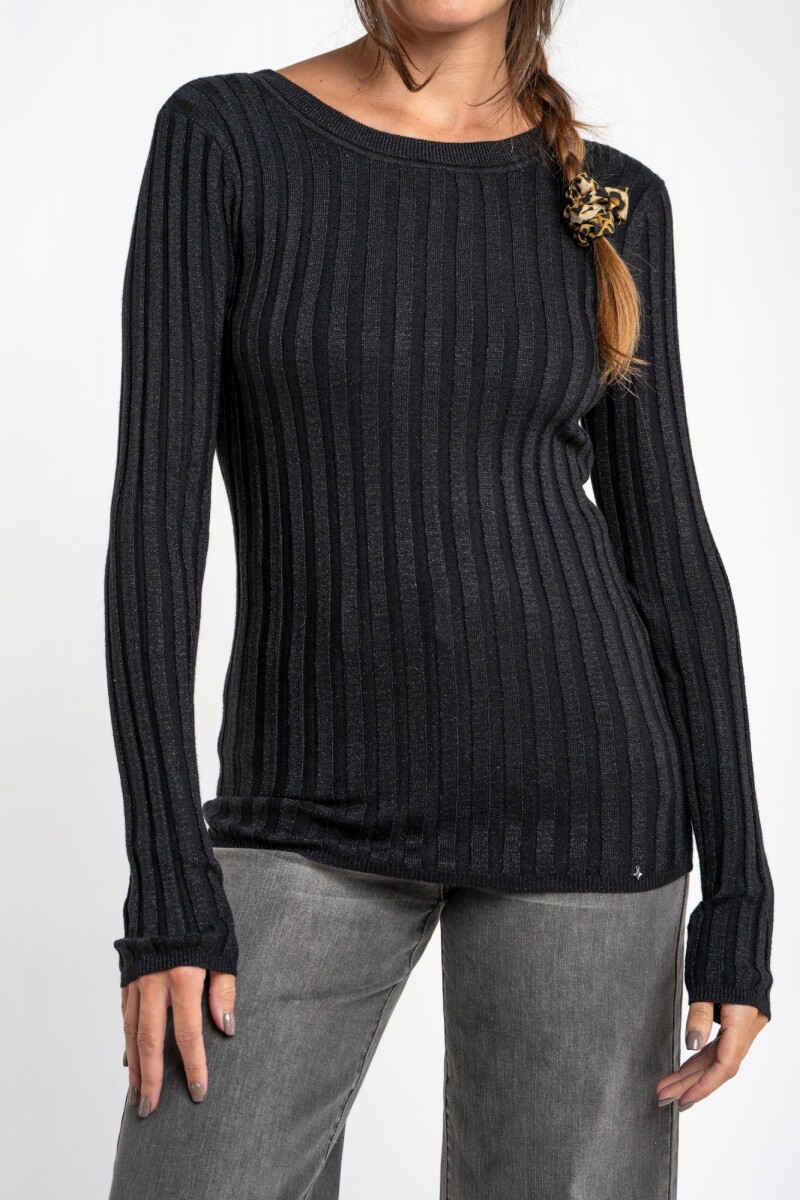 Sweater Negro