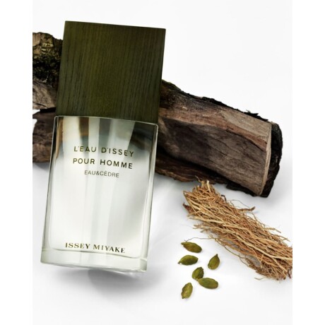 Perfume Issey Miyake L'Eau d'Issey pour Homme Eau & Cèdre EDT 50ml Original Perfume Issey Miyake L'Eau d'Issey pour Homme Eau & Cèdre EDT 50ml Original