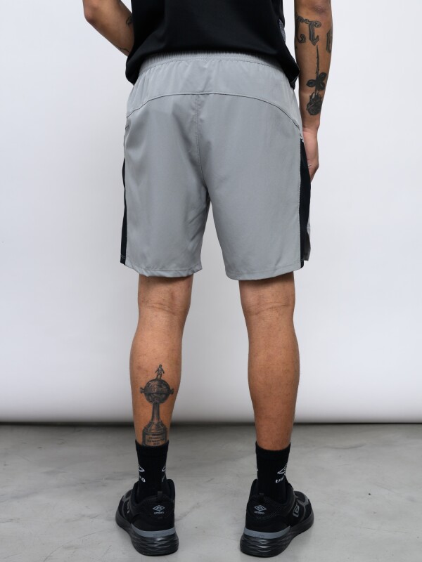 SHORT VIVE Umbro Hombre 052