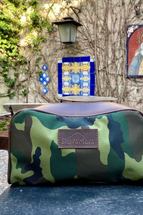 Necessaire Sport Chocolate / Camuflado
