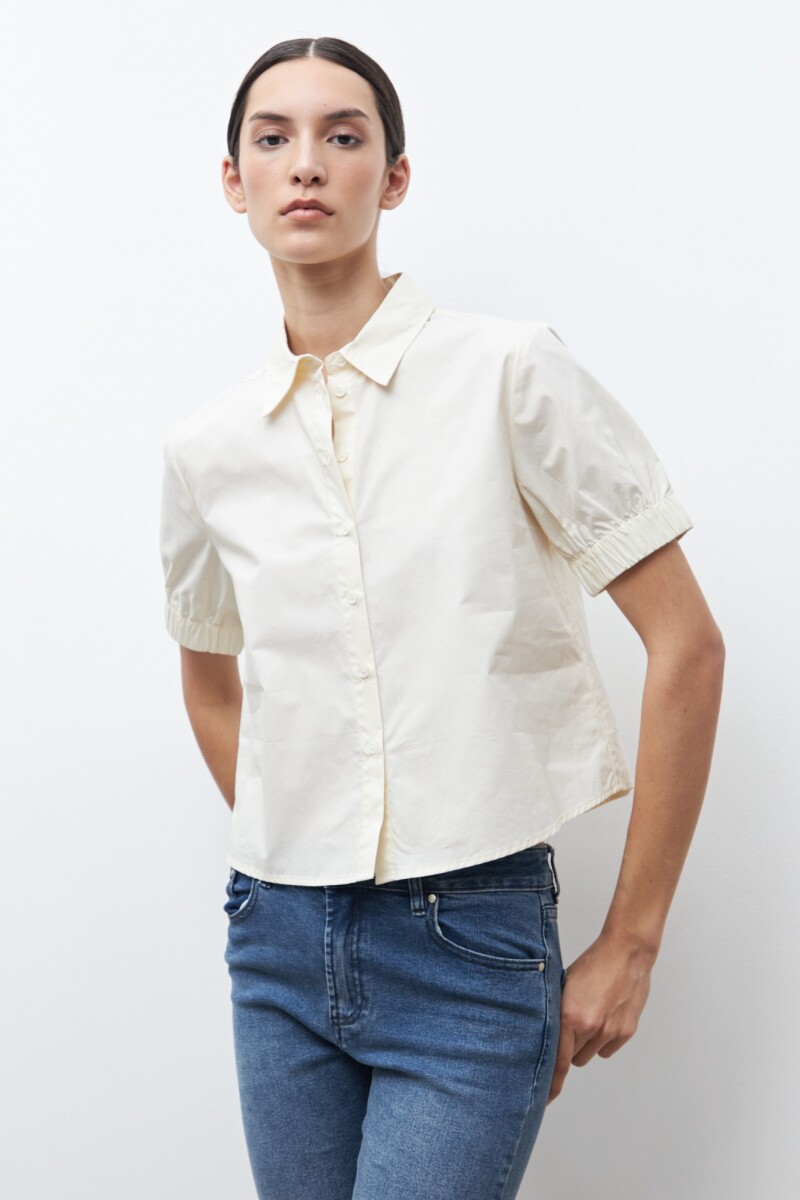 Camisa manga corta beige claro