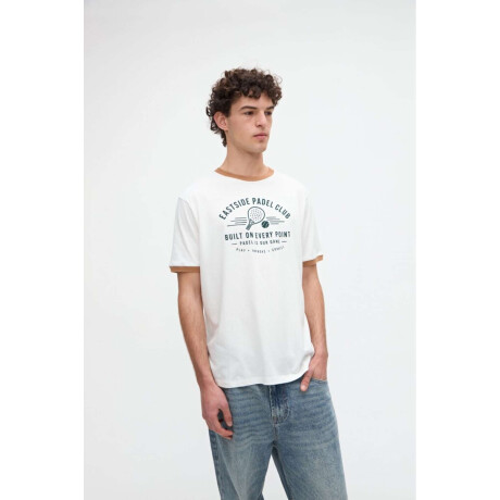 Remera Mikel Off white