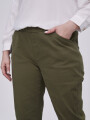 Pantalon Bekwai Verde Oliva Oscuro