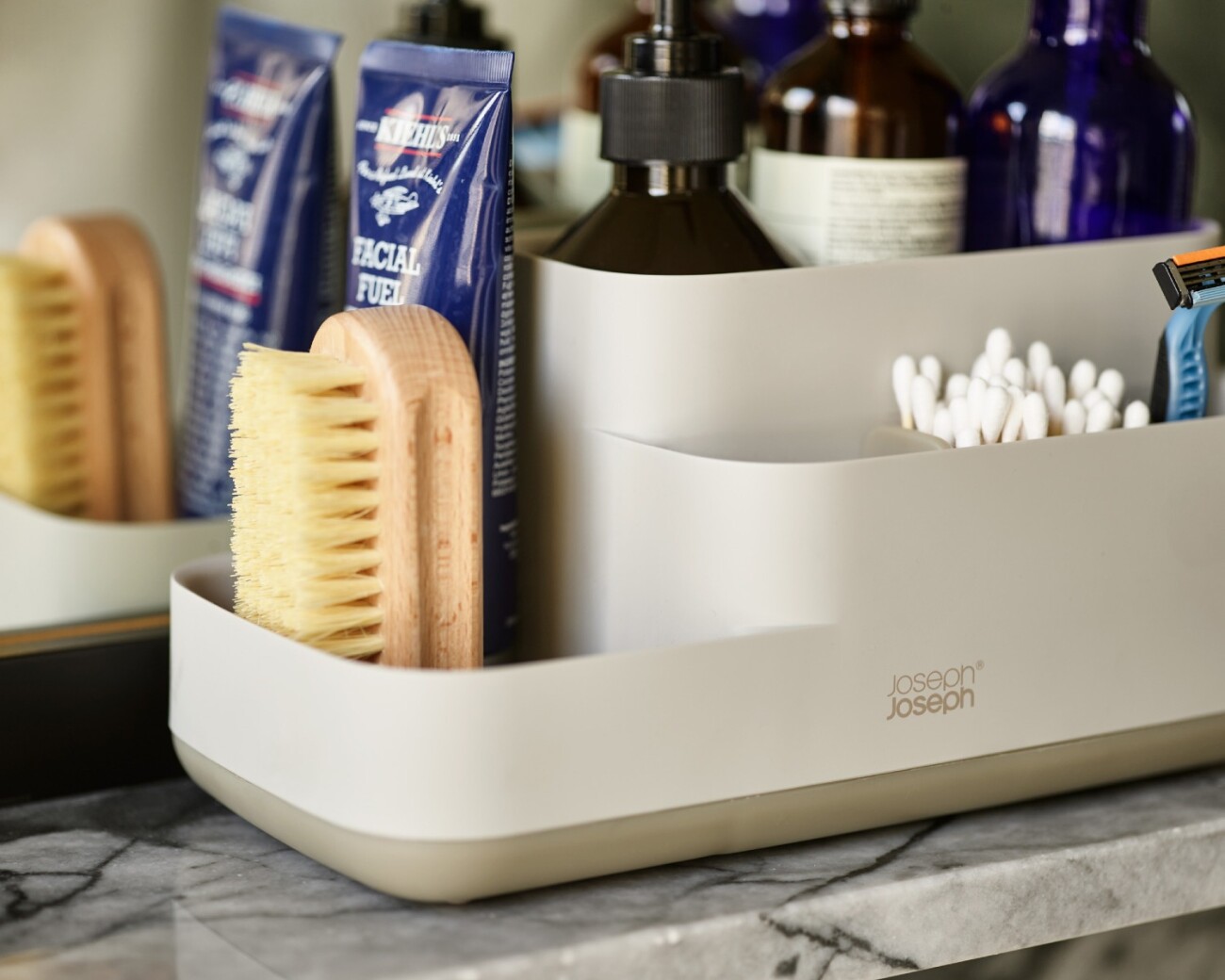Organizador para Baño Joseph Joseph EasyStore™ Ecru - PREVENTA Organizador para Baño Joseph Joseph EasyStore™ Ecru - PREVENTA
