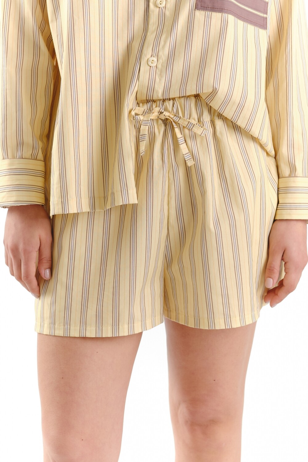 Short Este PRE ORDER Amarillo