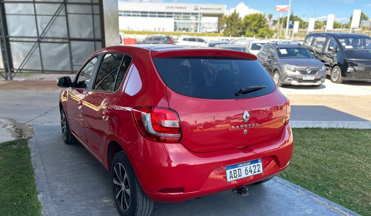 RENAULT SANDERO EXPRESSION 1.6 2016 RENAULT SANDERO EXPRESSION 1.6 2016