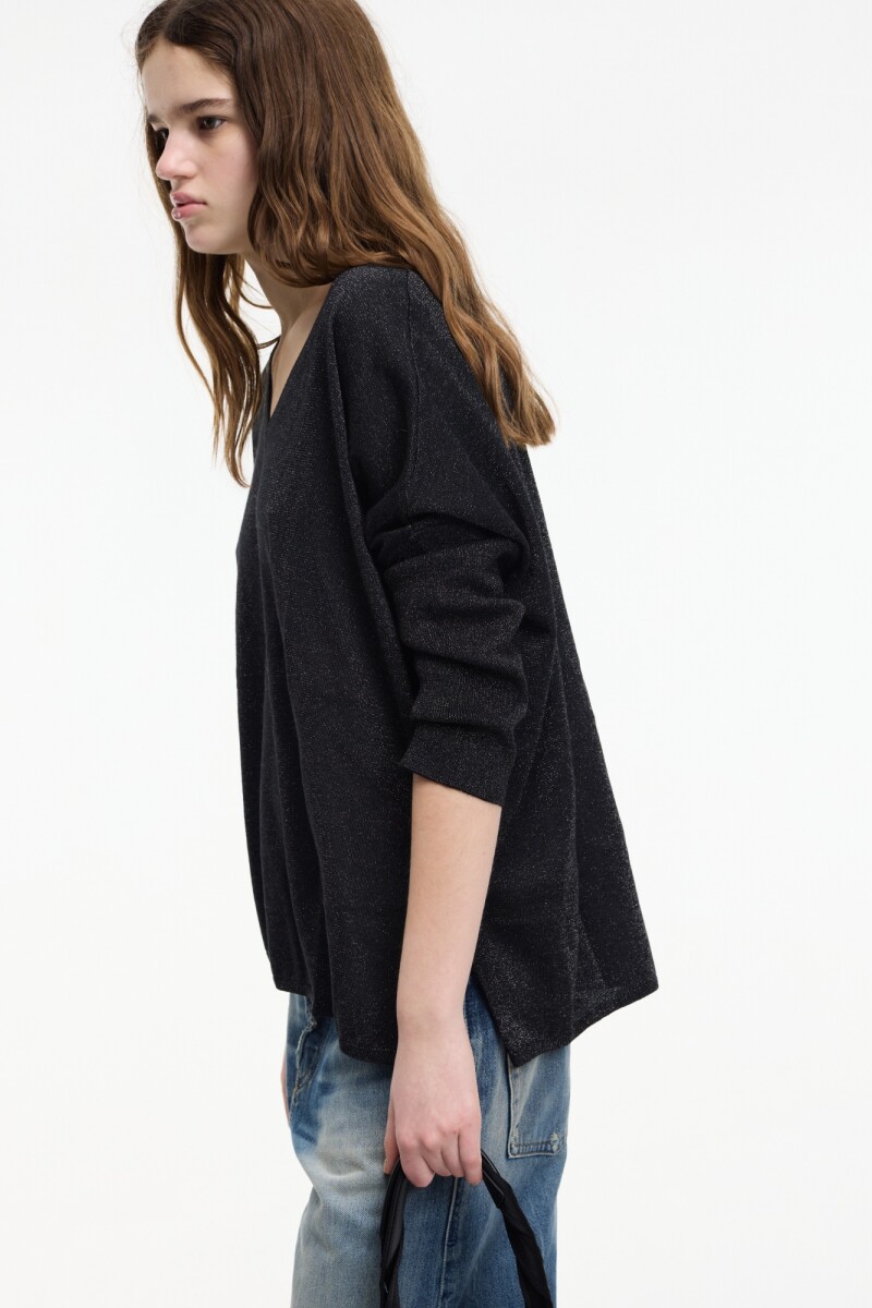 SWEATER V Negro