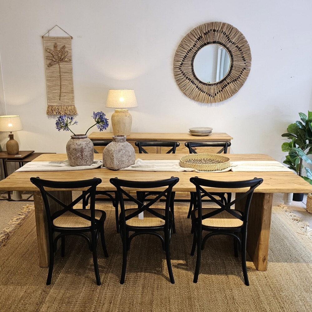Mesa de comedor Toledo 240x115cm Mesa de comedor Toledo 240x115cm