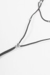 Collar cordón detalles metálicos negro