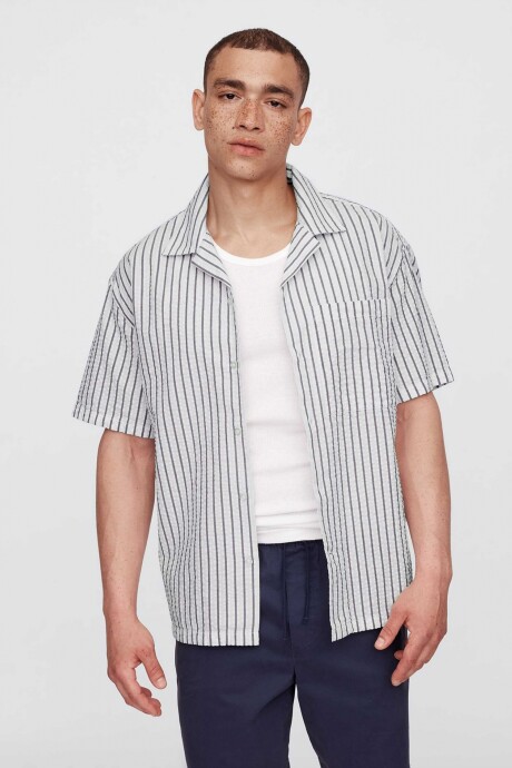 Camisa Manga Cora Seersucker Hombre White Navy Stripe