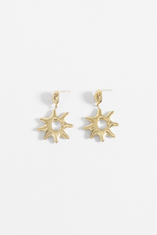 Aros acero con dije estrella dorado