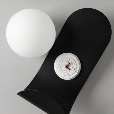 ARTEFACTO DECORATIVO DE PARED CRUX Luminaria De Pared Crux Negro