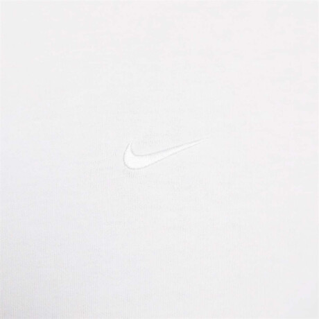 Remera Nike Primary de Hombre De Hombre