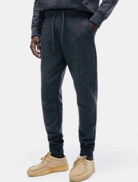 PANTALONES DEPORTIVOS BÁSICOS CON FORRO POLAR Gris Oscuro