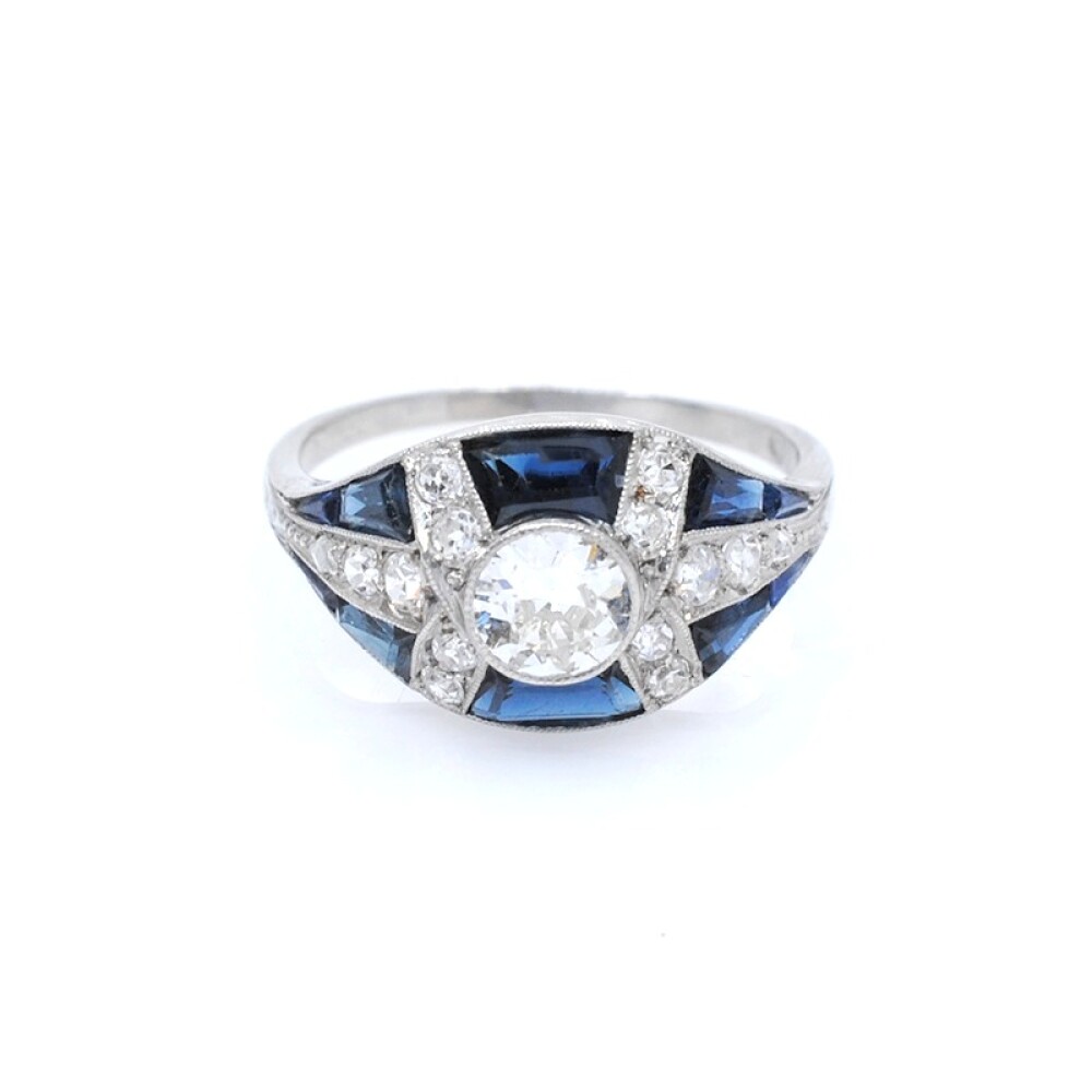 Anillo de platino brillantes, diamantes y zafiros sinteticos. Anillo de platino brillantes, diamantes y zafiros sinteticos.