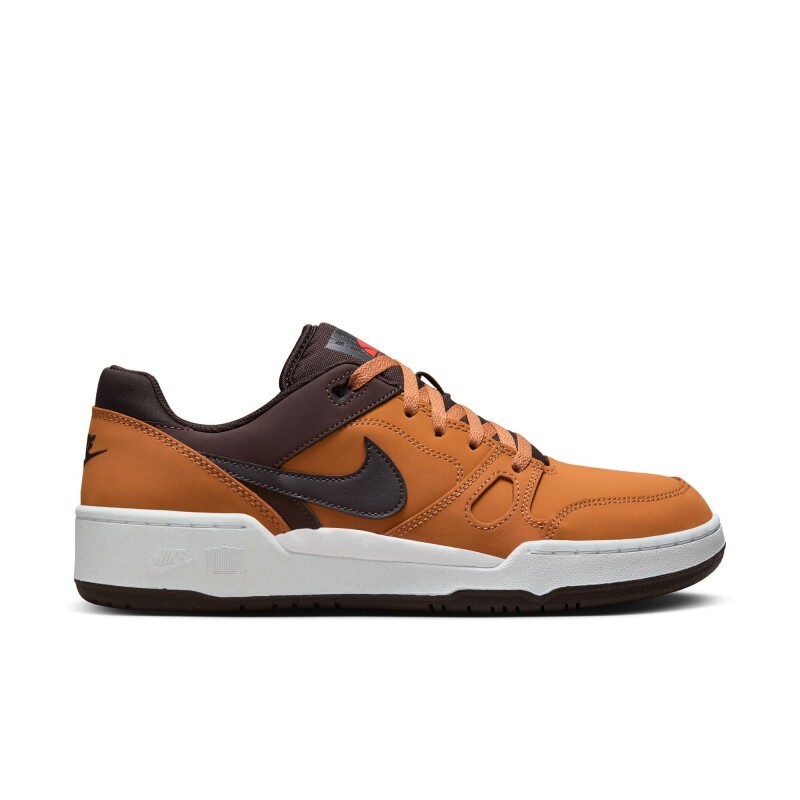 Championes Nike Full Force Bajo Premium de Hombre Crema