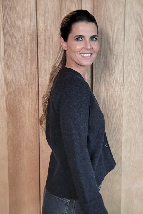 Cardigan Angostura Charcoal