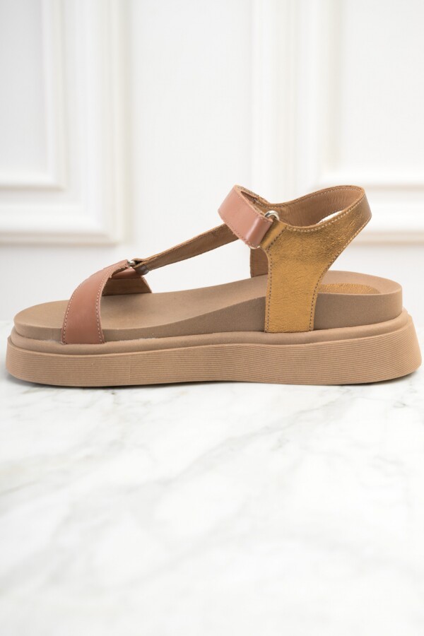 Sandalia Combinada Cuero Whisky
