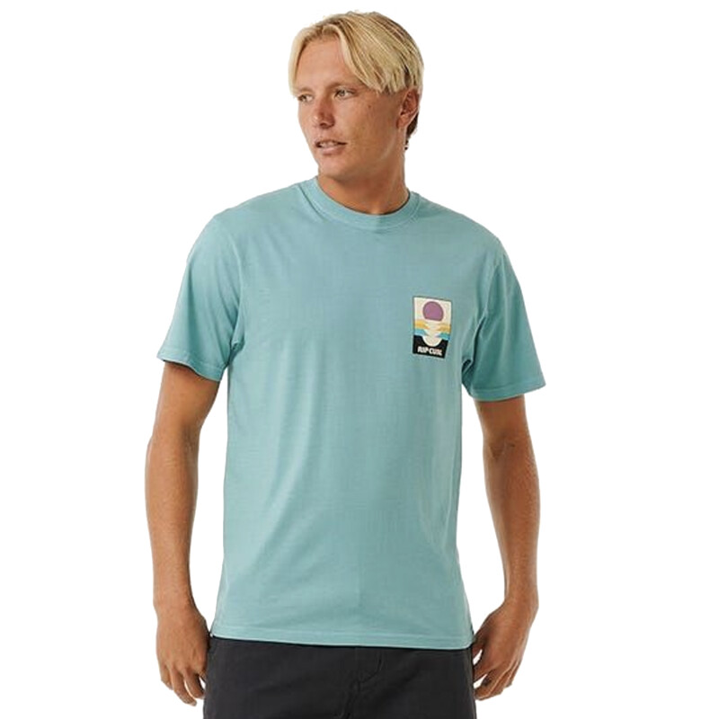 Remera Rip Curl Surf Revivial Peaking Remera Rip Curl Surf Revivial Peaking