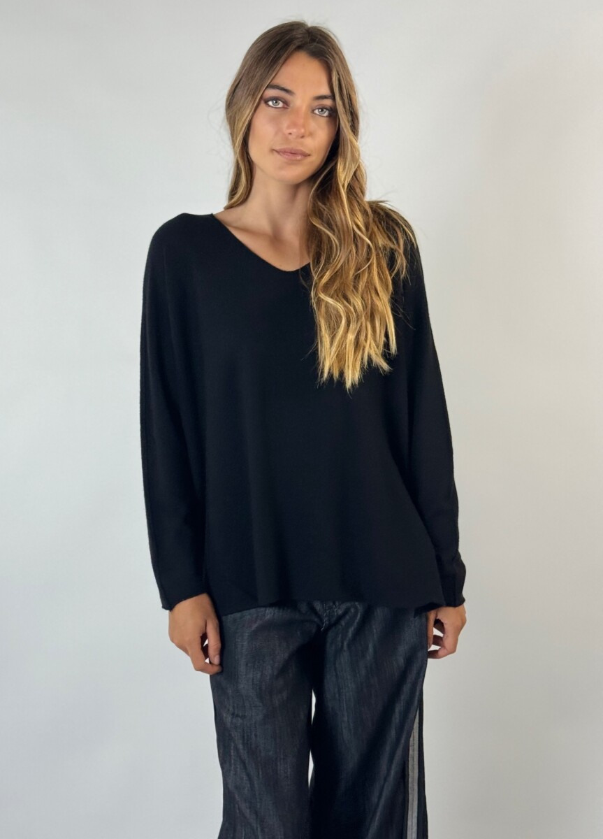 SWEATER AGATA - NEGRO 