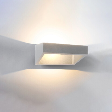 Aplique pared LED rectangular blanco IP65 8W 3000K AO1165