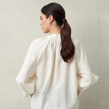 CAMISA HIDAYA Crudo