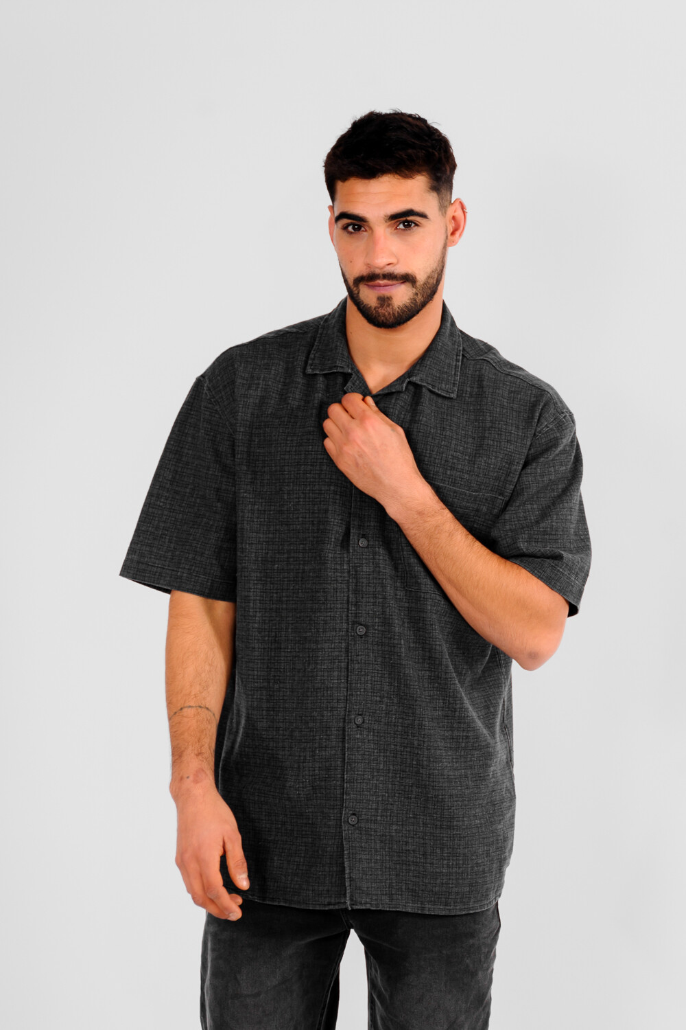 Camisa Tiki Gris