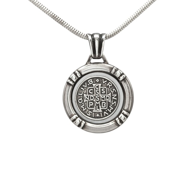 Dije Colgante San Benito-Plata 925 -Con Nacar-CP4381 Conpiedra
