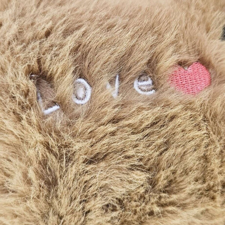 Peluche de carpincho y panda magico Marron