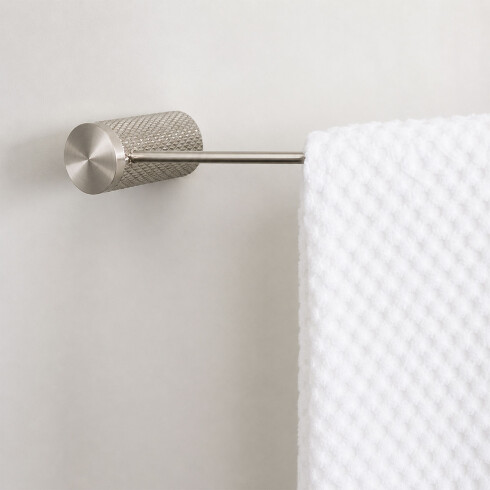 TOALLERO RECTO METAL SIGNATURE BRUSHED NICKEL 60 CM GRIS-BRUSHED NICKEL