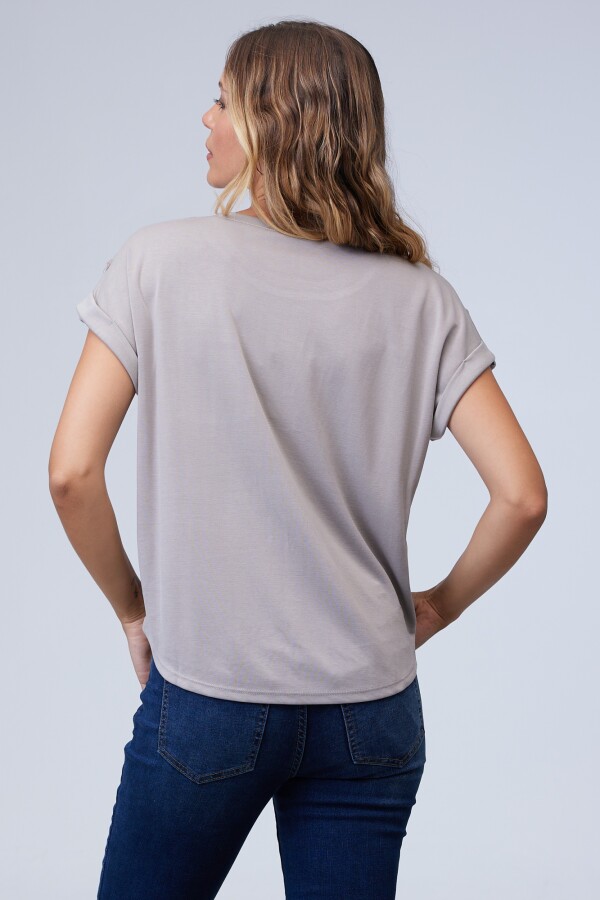 Remera Modal Bolsillo GRIS