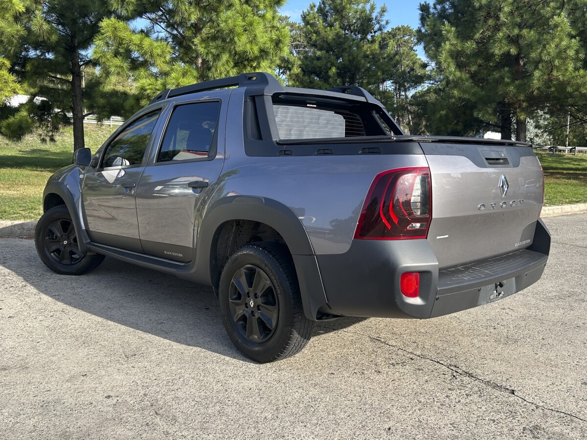 Renault Oroch Dynamique 1.6 Black Edition Renault Oroch Dynamique 1.6 Black Edition