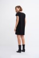 Vestido con detalles cuero ecologico negro