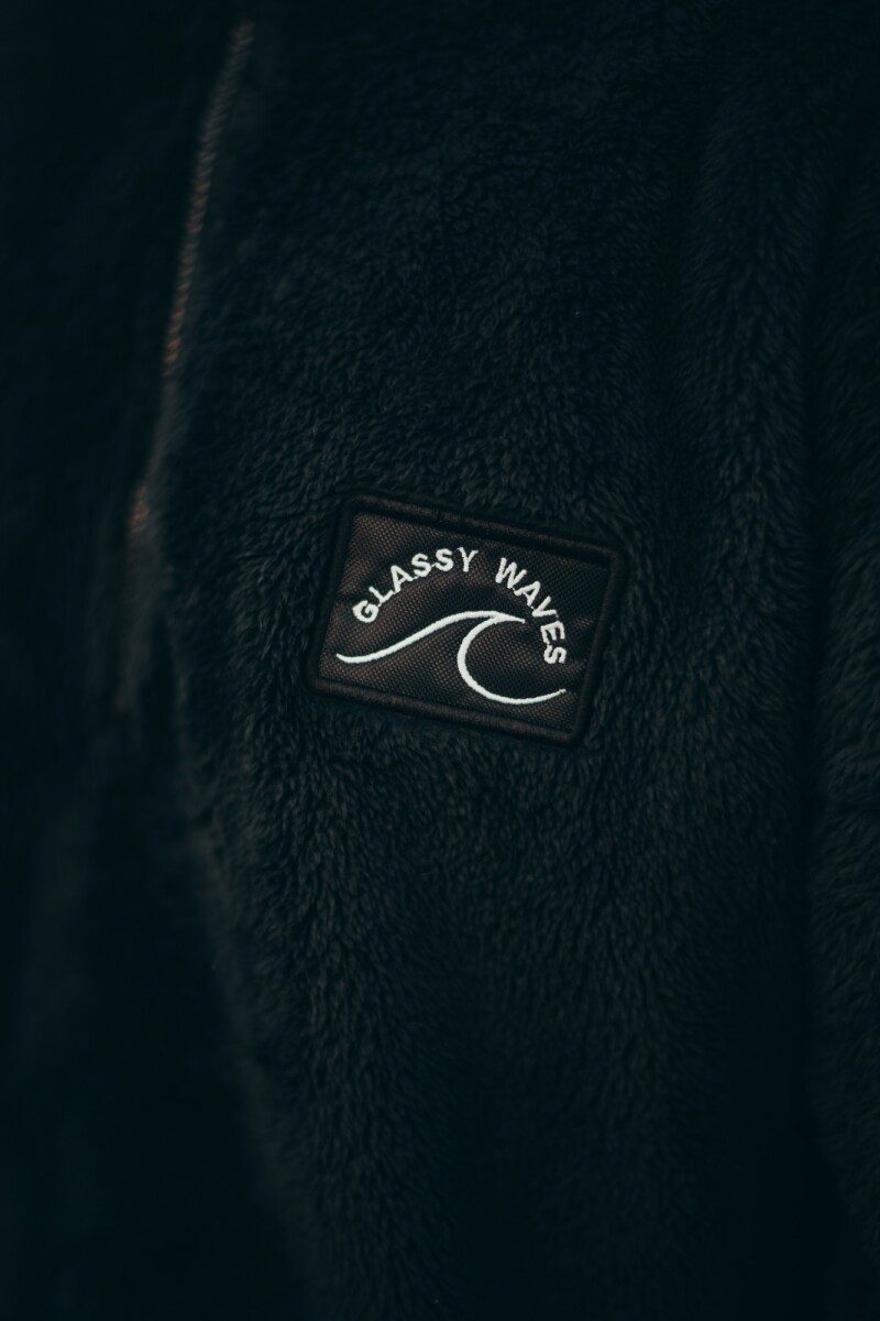 Buzo Frost / Negro U