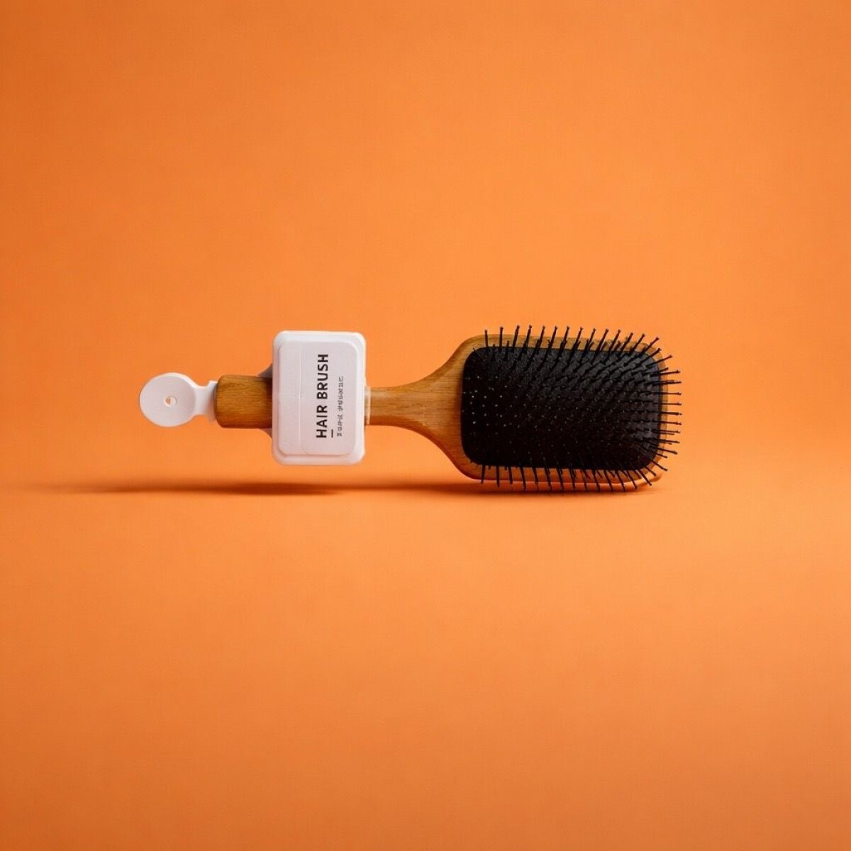 CEPILLO DE PELO RECTANGULAR (MARRÓN) 