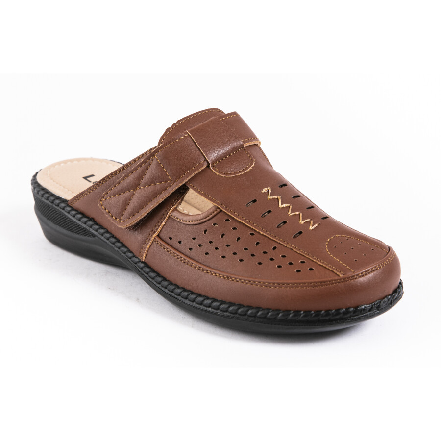 *LEGERO ZUECO BROWN