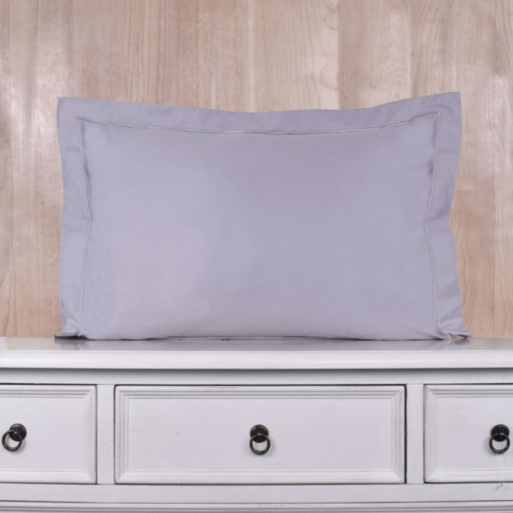 Funda Finezza 400 hilos Gris con Bordado Gris 30 x 45