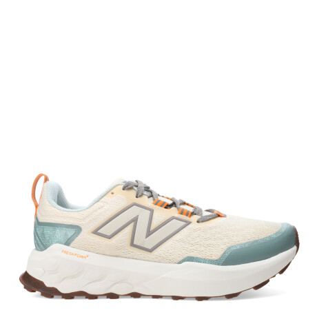 Championes de Mujer New Balance Trail Running garoe Nude - Verde